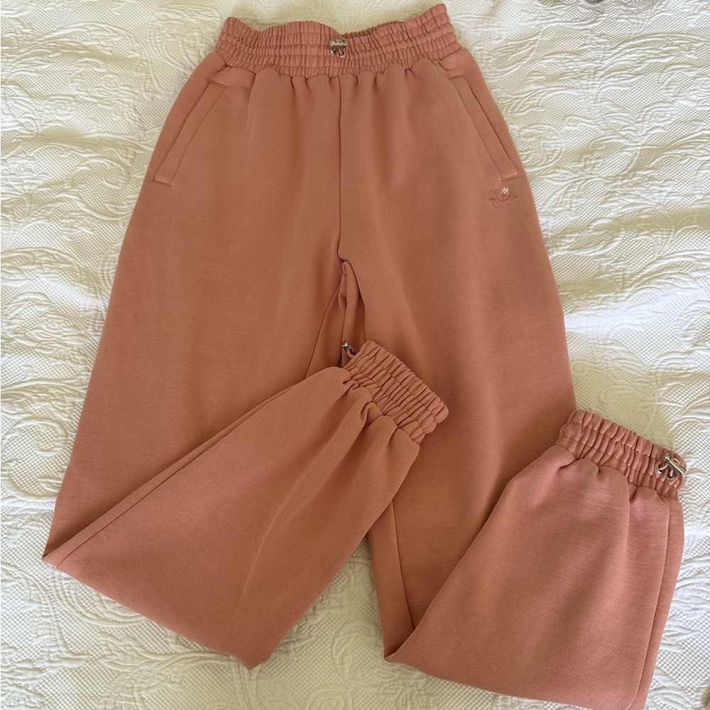 For love and lemons sweats